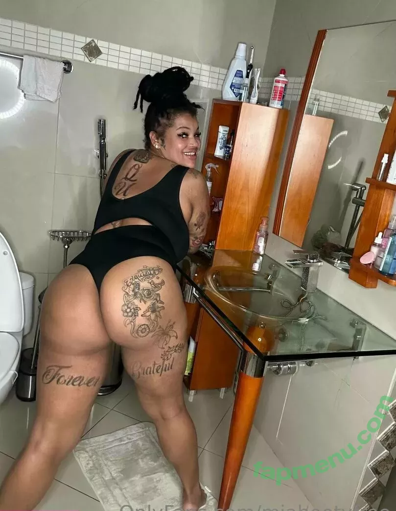 miabootyfree nude photo #0169 (mia_booty)