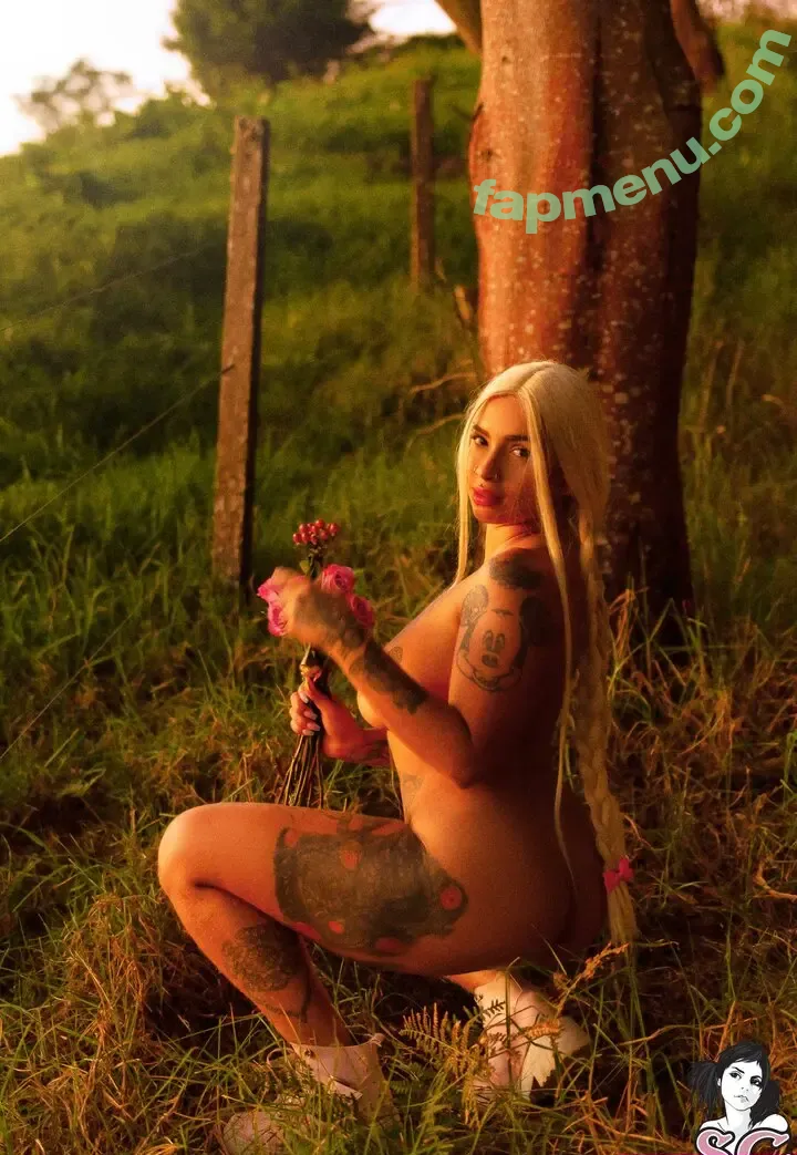 miachava nude photo #0229 (miachava)