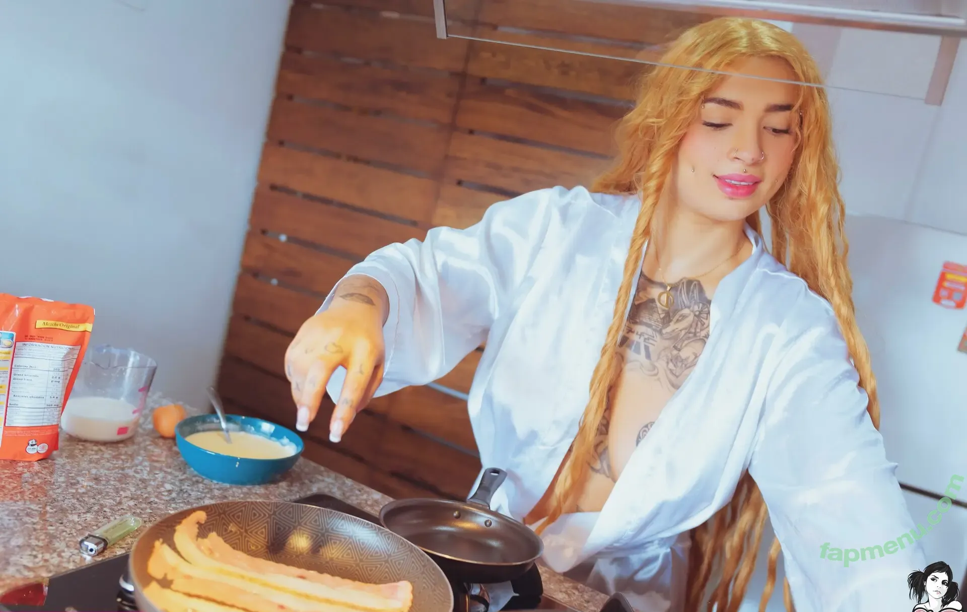 miachava nude photo #0295 (miachava)