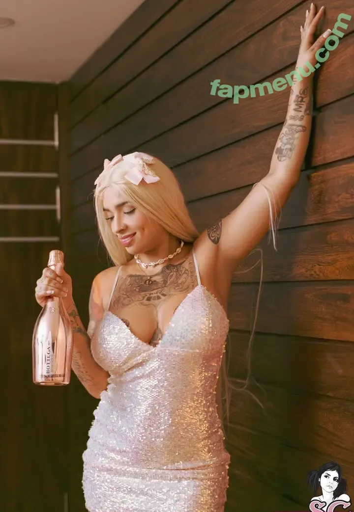 miachava nude photo #0323 (miachava)