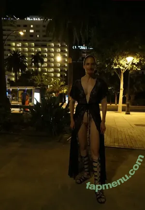 MiaExhib / mia_exhib nude photo #0289