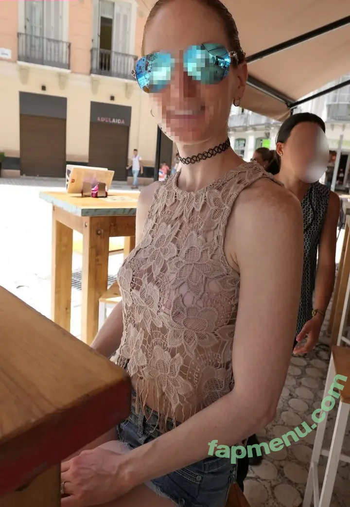 MiaExhib nude photo #0076 (mia_exhib)