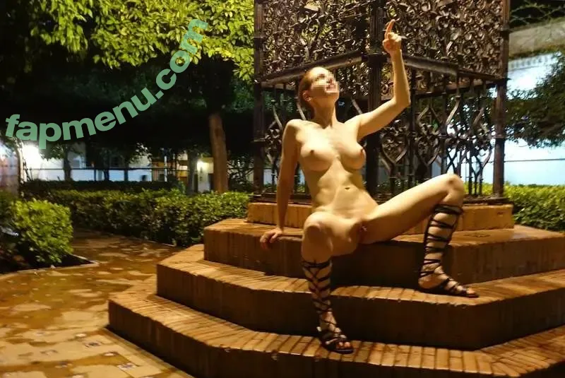 MiaExhib nude photo #0130 (mia_exhib)