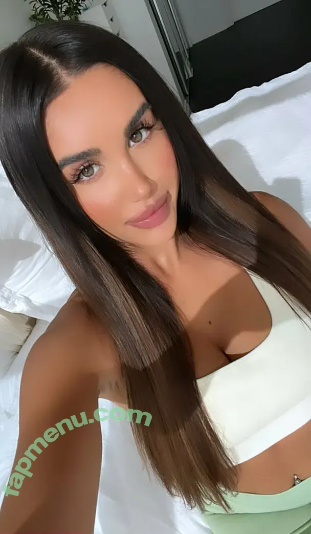 miafall nude photo #0008 (miafallxo)