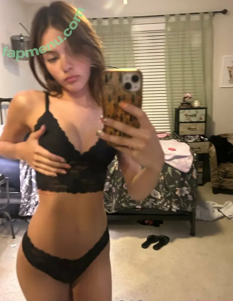miafosterxx nude photo #0043 (miafosterx)
