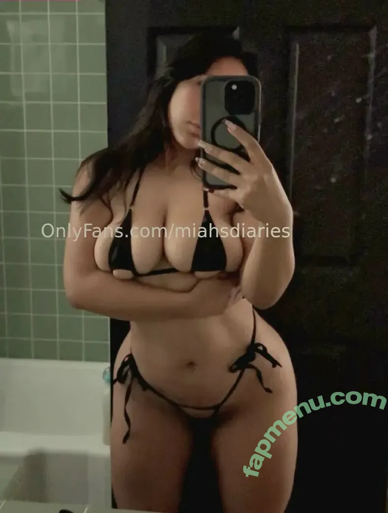 Miahhhope nude photo #0003 (Miahhhhope_ / Miahsdiaries / miahhhope_)