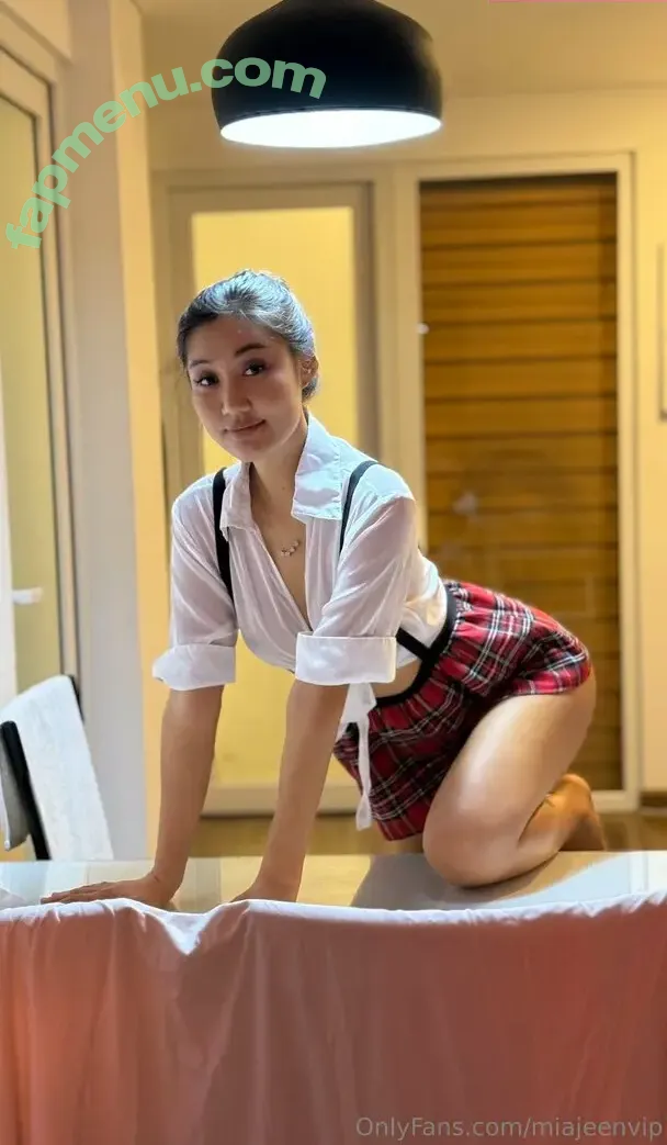 miajeenvip nude photo #0009 (mia.jeen)