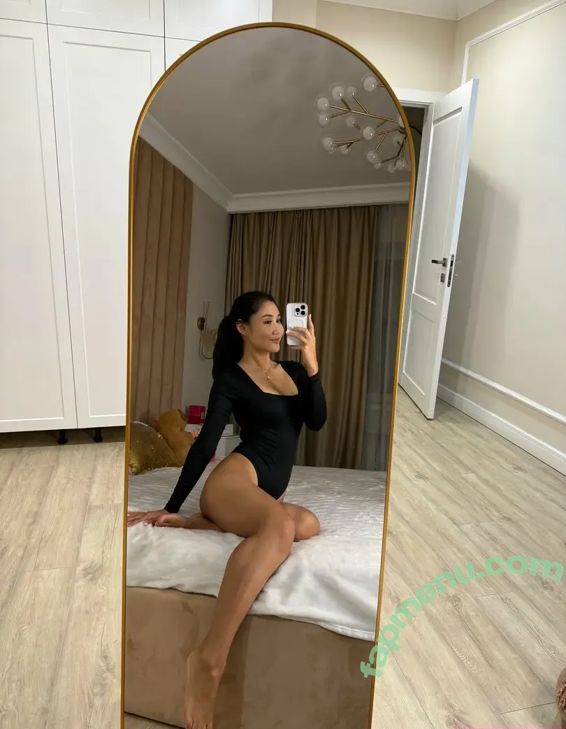 miajeenvip nude photo #0031 (mia.jeen)