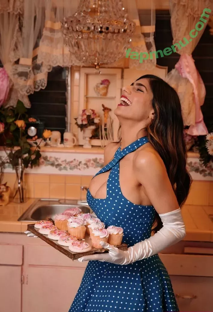 miakhalifa nude photo #0103 (miakhalifa)