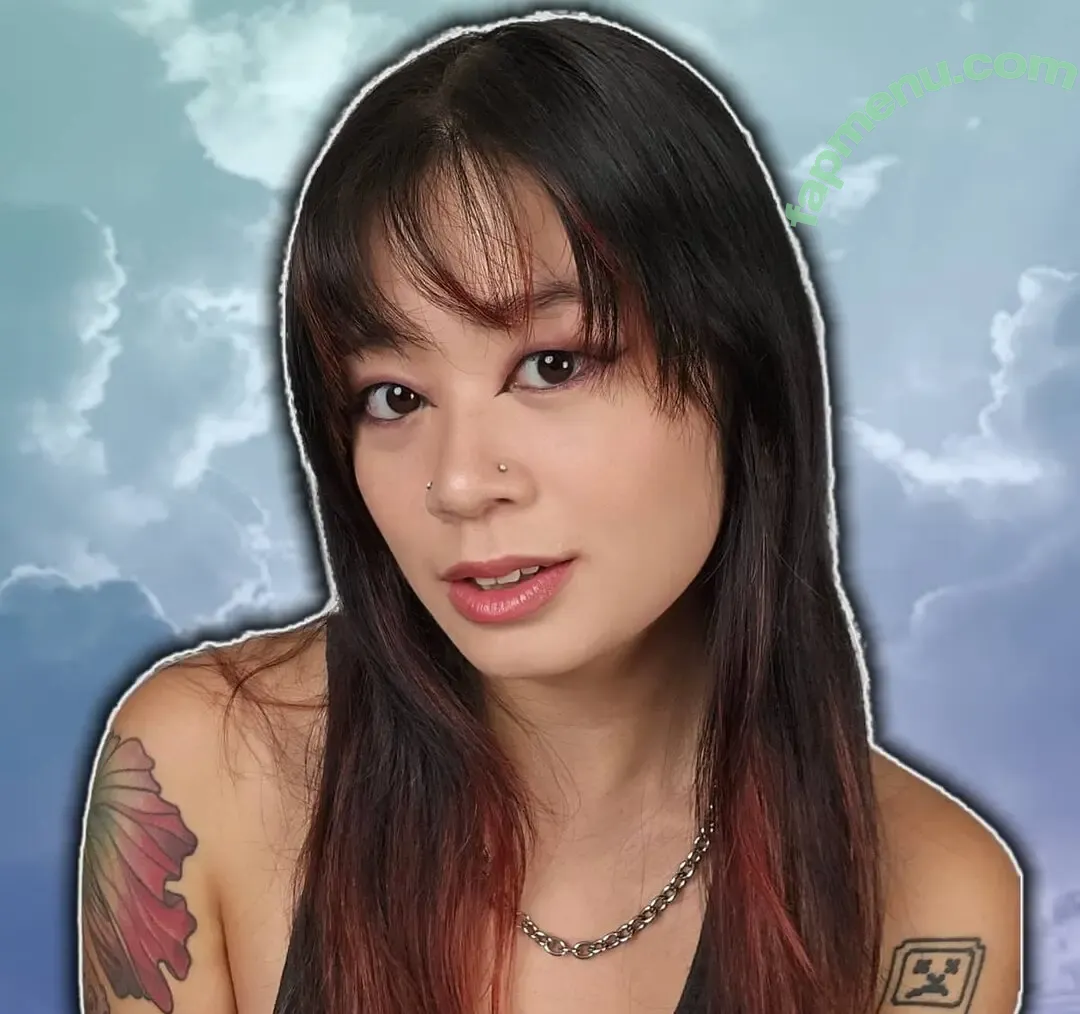 mialargo nude photo #0003 (mialargo)