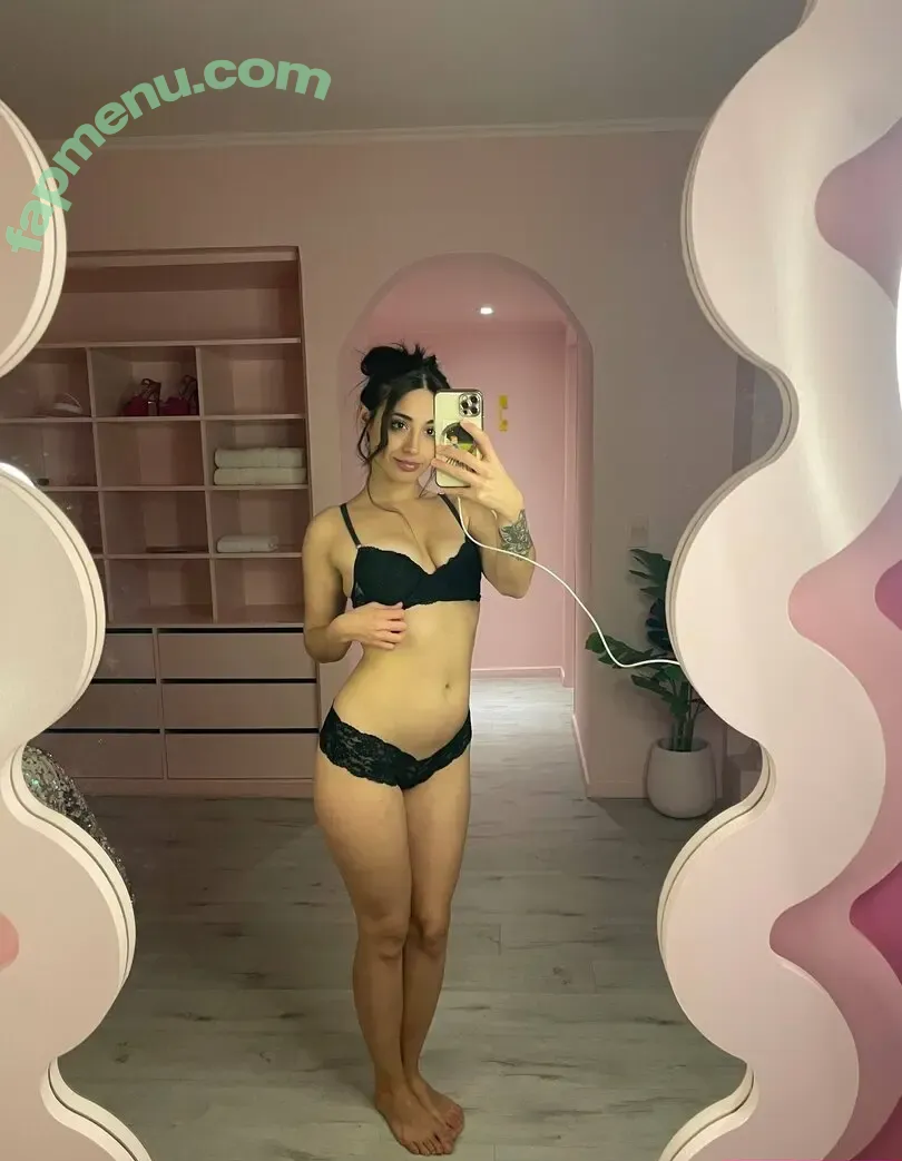 miamaeeee nude photo #0027 (miamaeeee)