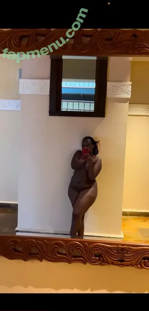 miamonroesexy / mia.monroex nude photo #0119