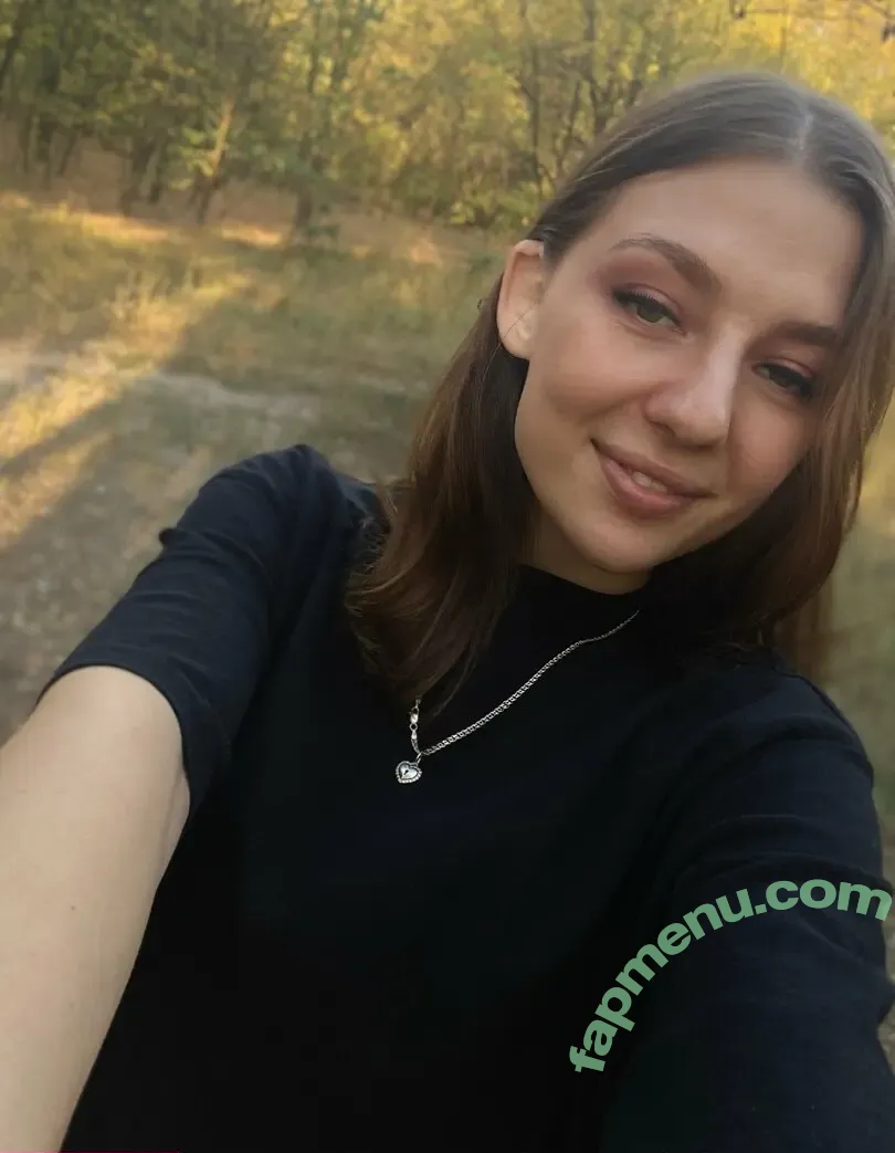 miamoonvibe nude photo #0008 (miamoonvibe)