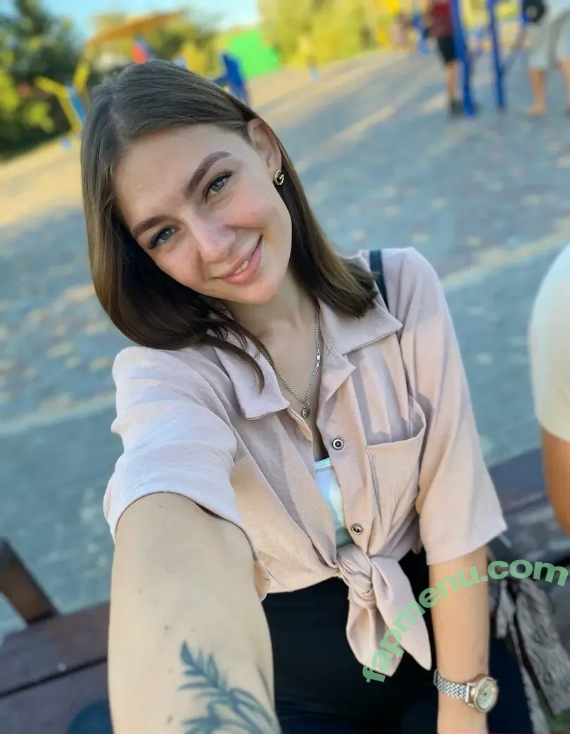 miamoonvibe nude photo #0009 (miamoonvibe)