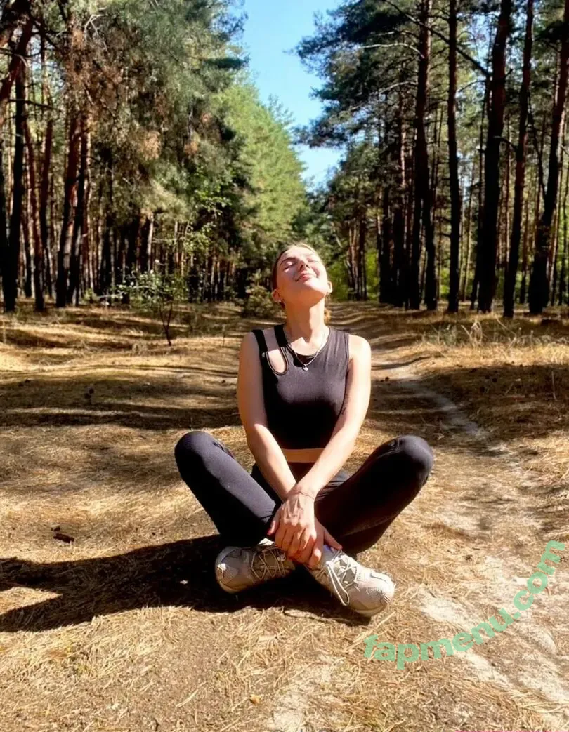 miamoonvibe nude photo #0019 (miamoonvibe)