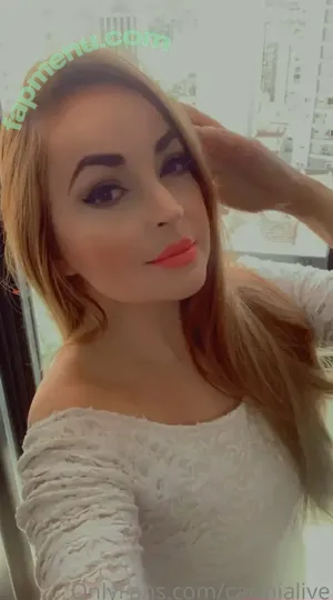 miampossible69 / yourstrulymia nude photo #0009