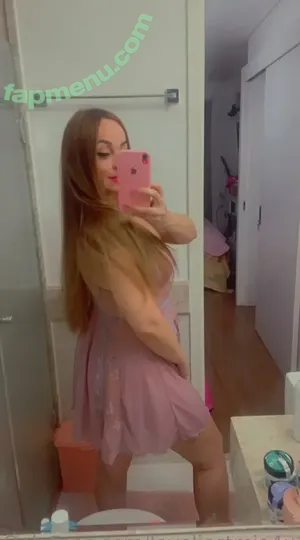 miampossible69 / yourstrulymia nude photo #0023