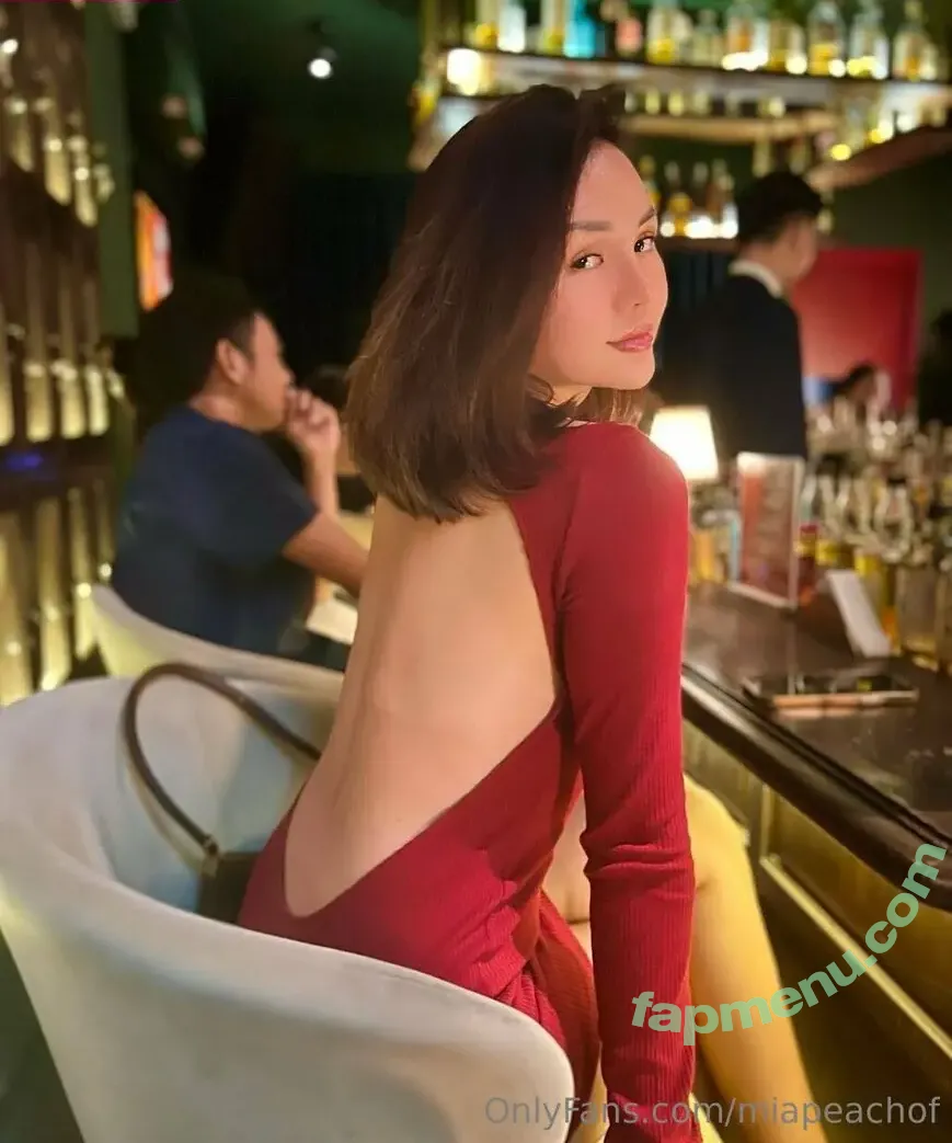 miapeachof nude photo #0008 (_miapeachy)