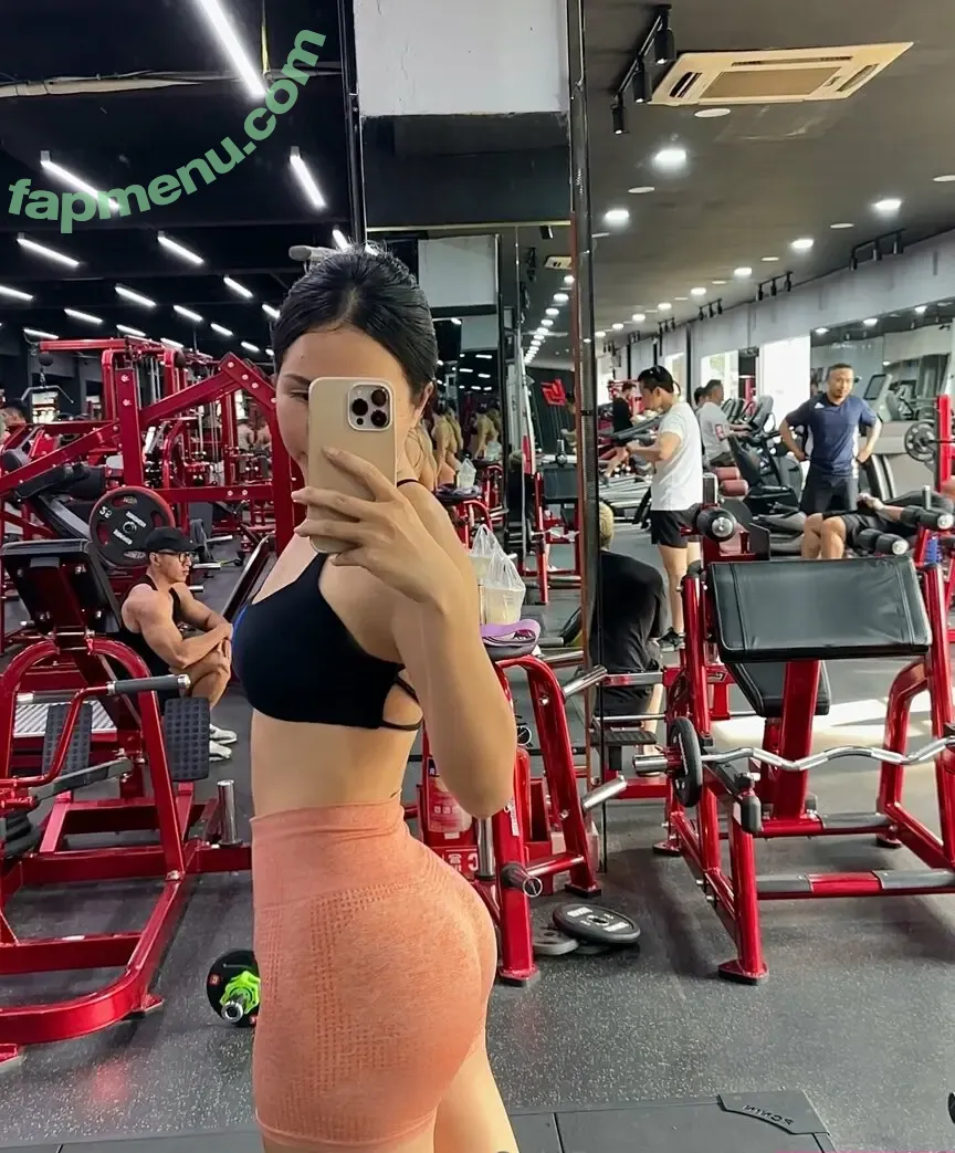 miapeachof nude photo #0021 (_miapeachy)