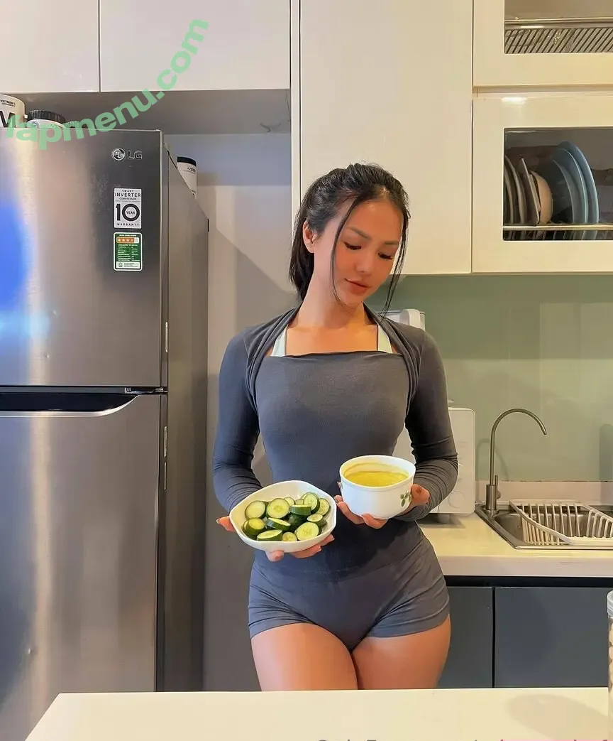 miapeachof nude photo #0033 (_miapeachy)