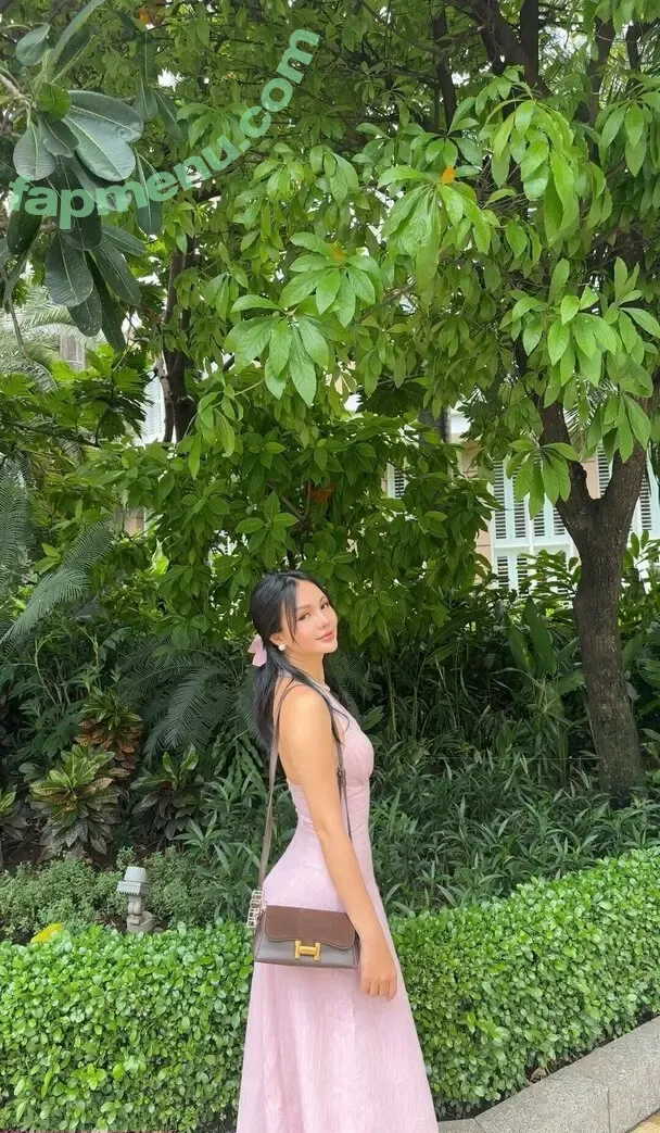 miapeachof nude photo #0110 (_miapeachy)