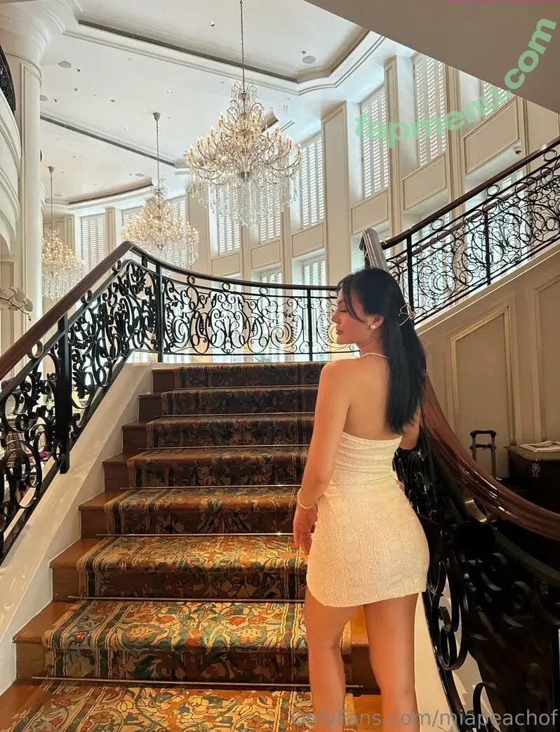 miapeachof nude photo #0115 (_miapeachy)