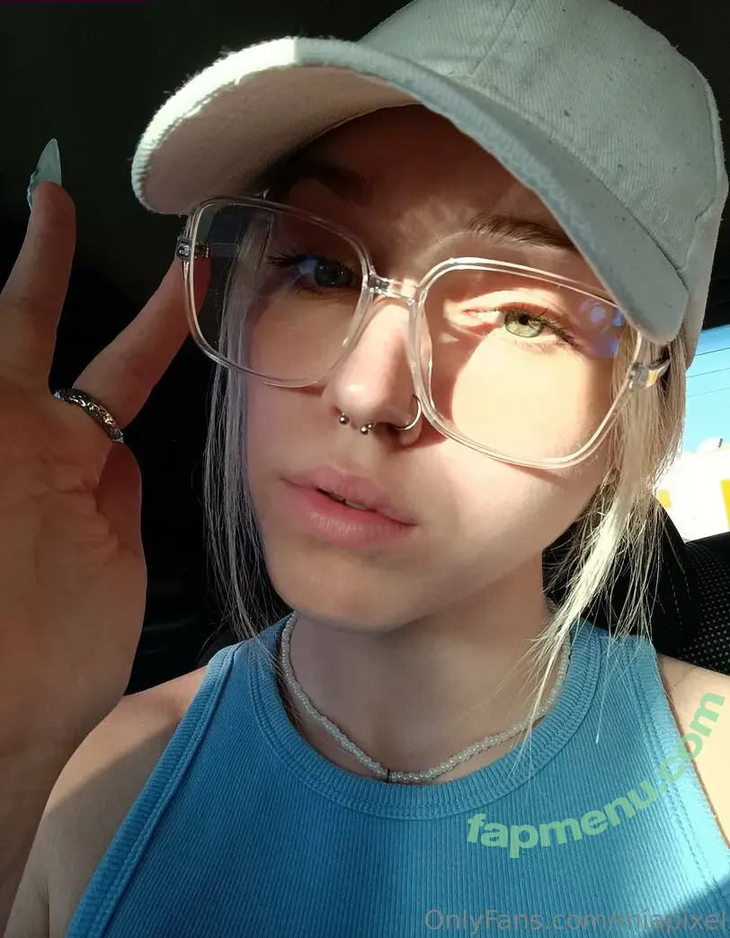 miapixel nude photo #0019 (miapixel_studio)