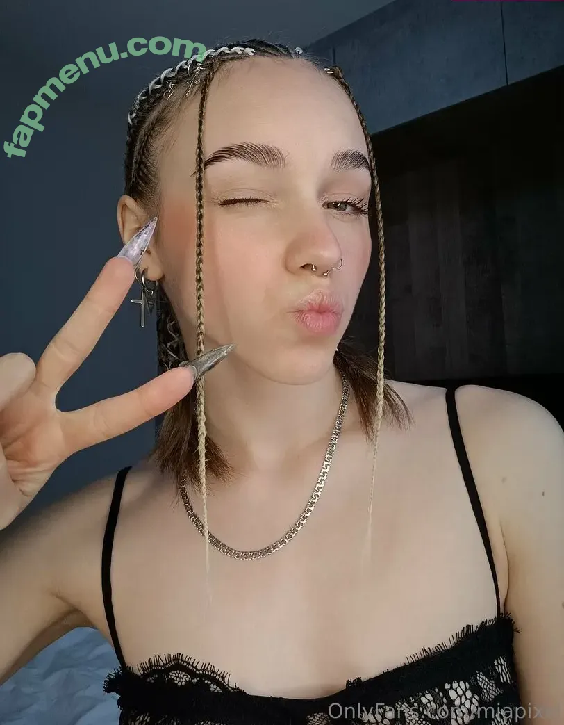 miapixel nude photo #0063 (miapixel_studio)