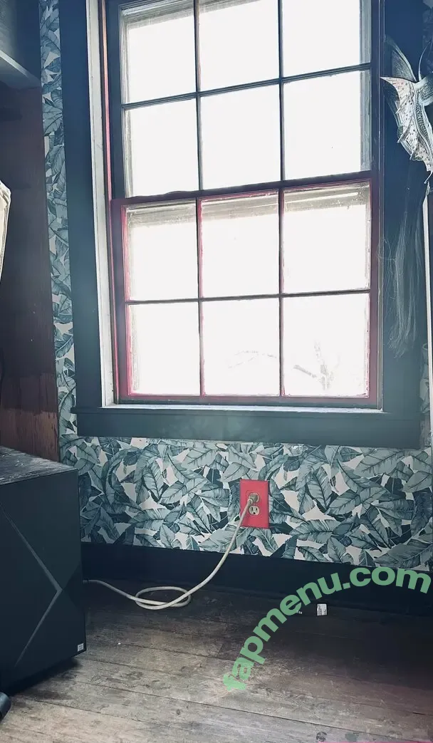 miarosexxx nude photo #0032 (miarose5151)