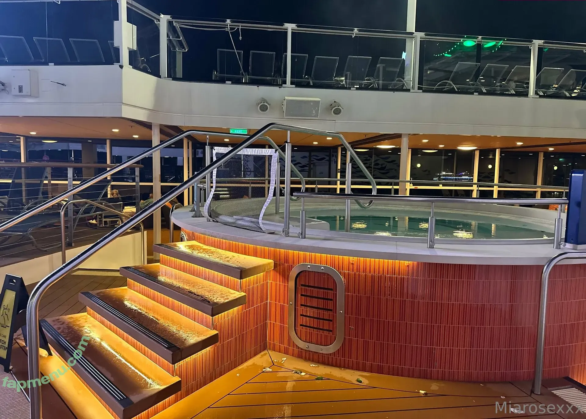 miarosexxx nude photo #0171 (miarose5151)