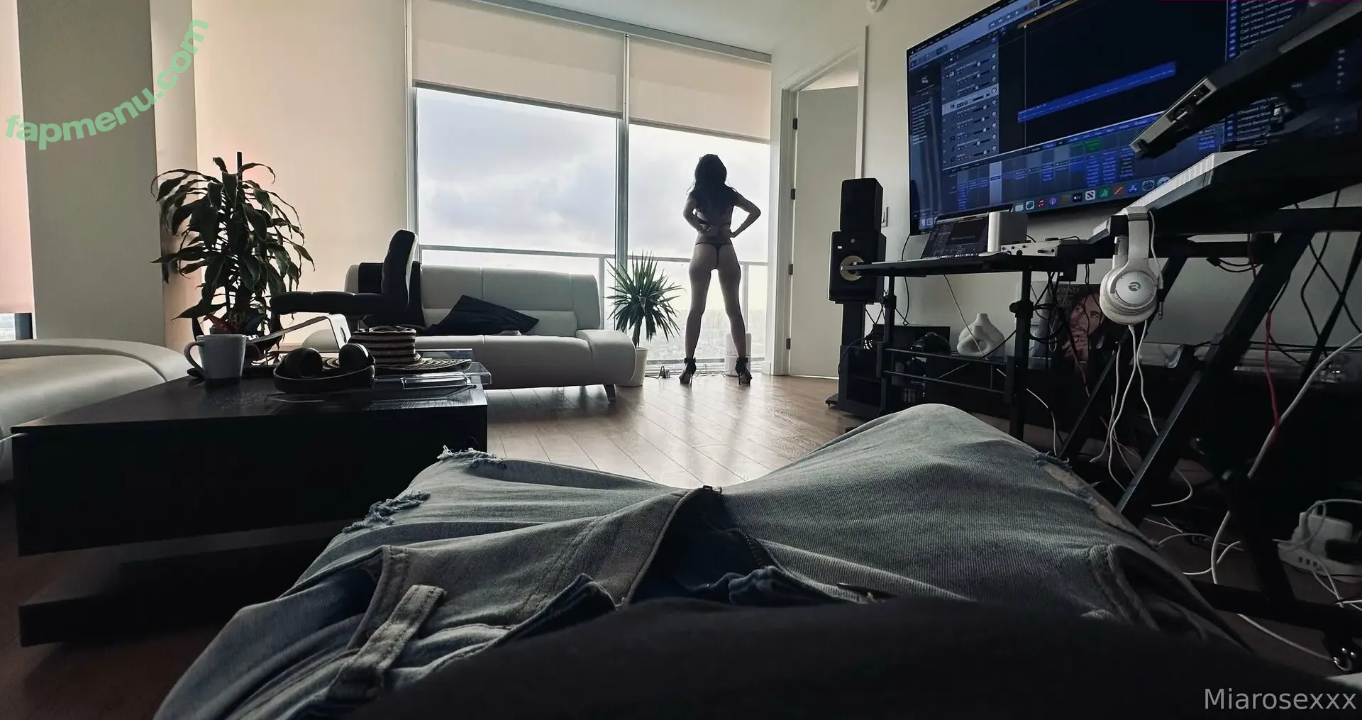 miarosexxx nude photo #0176 (miarose5151)