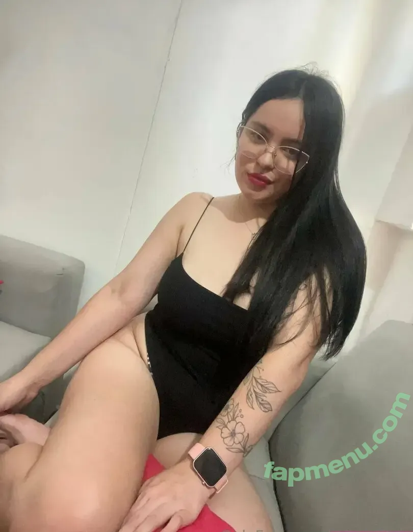 miasmiley nude photo #0004 (mia_smileyy)