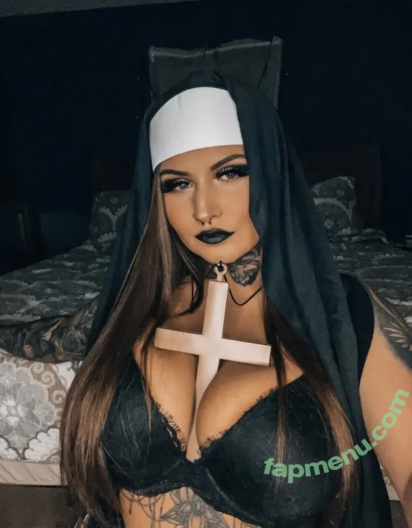 miasneverseen nude photo #0015 (miasneverseen2 / savanahope_fox)