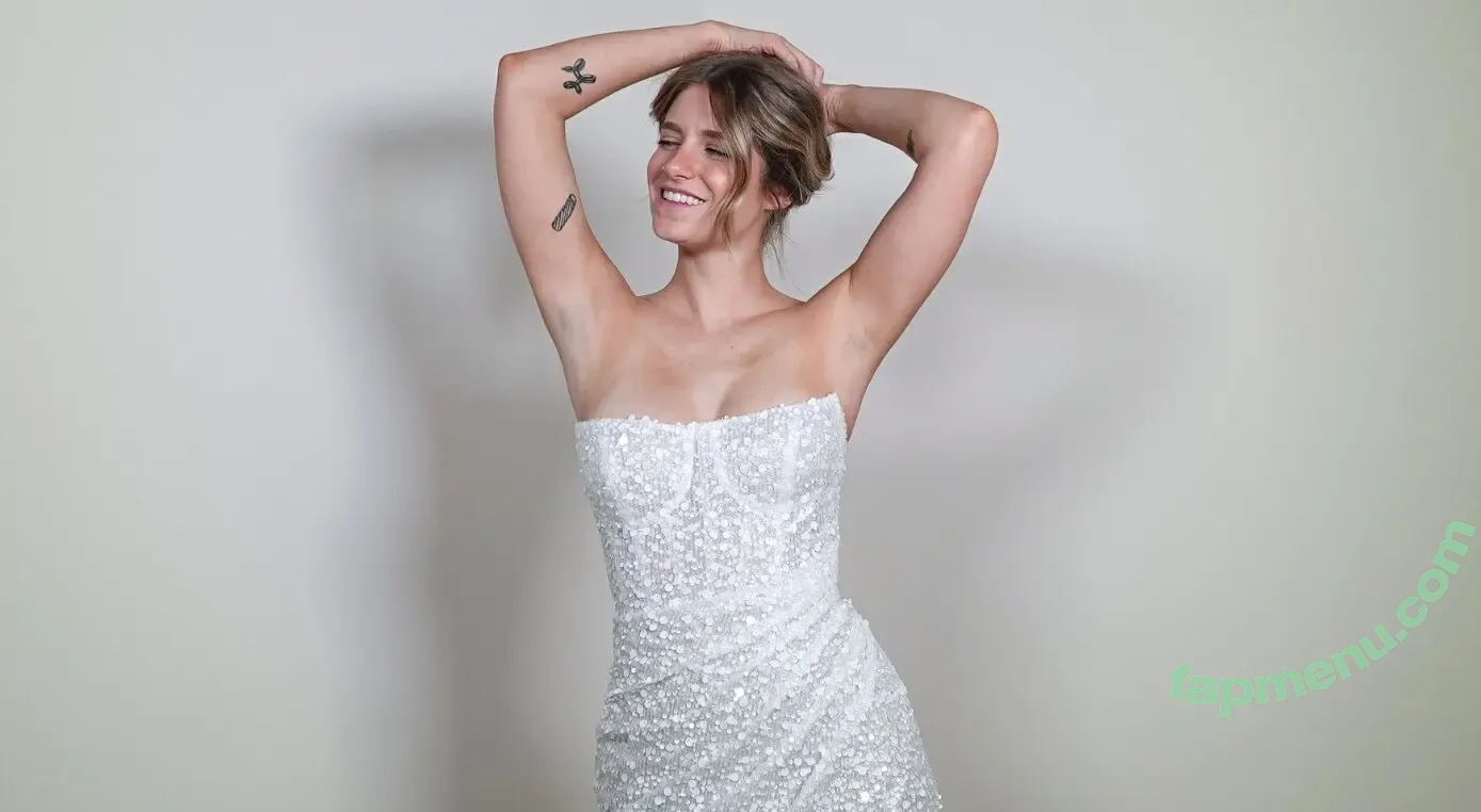 Miasolano nude photo #0010 (Miasolano)