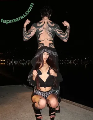 miatakarabe / Mia S Takarabe / miakhalifa nude photo #0044