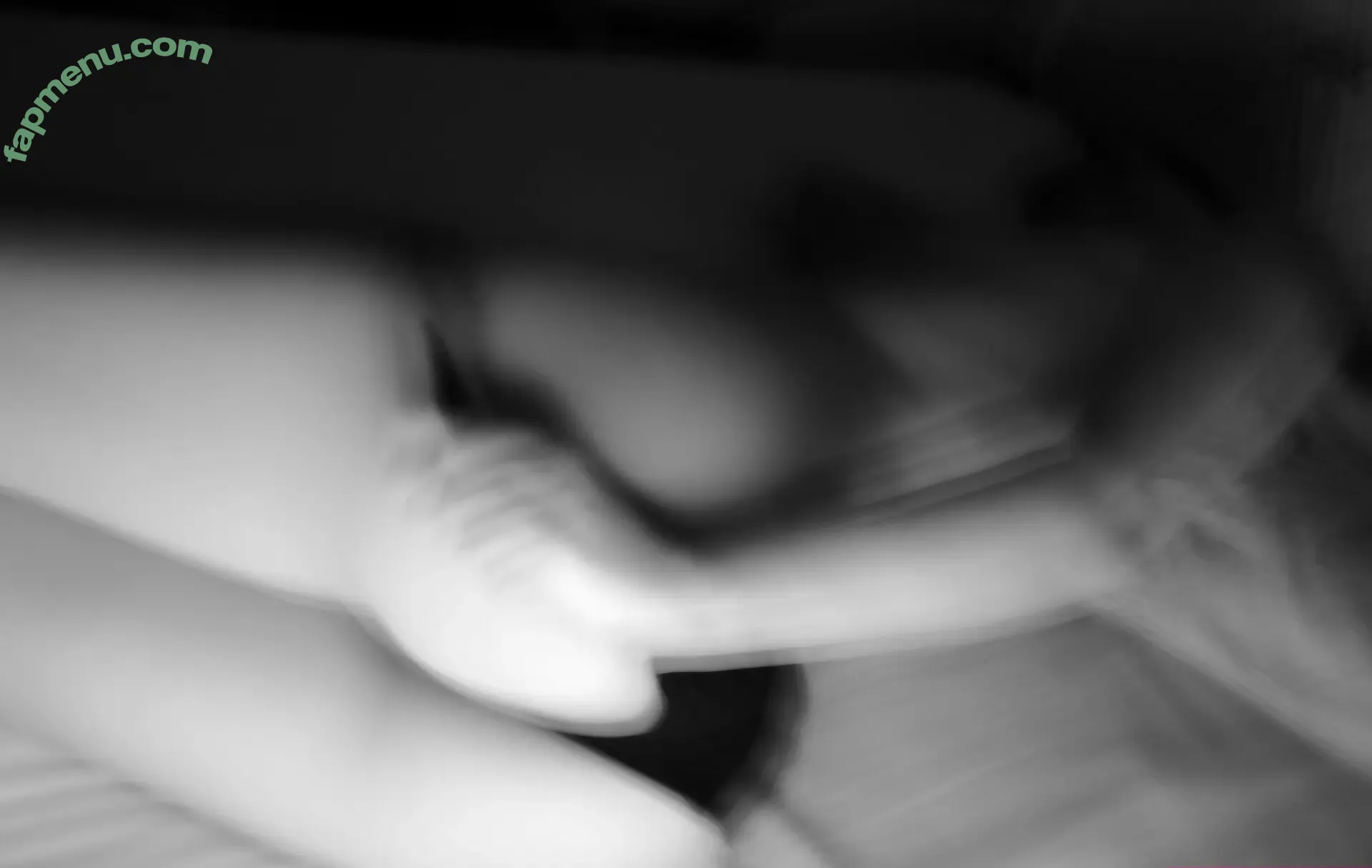 miathearthoe nude photo #0014 (arthoe)