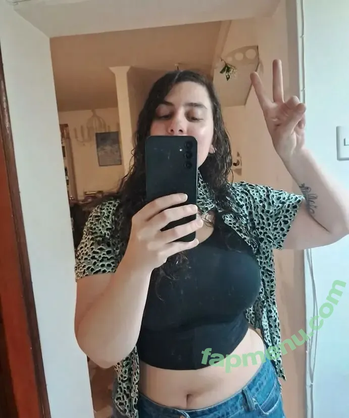 Miauastral nude photo #0007 (Miauastral)