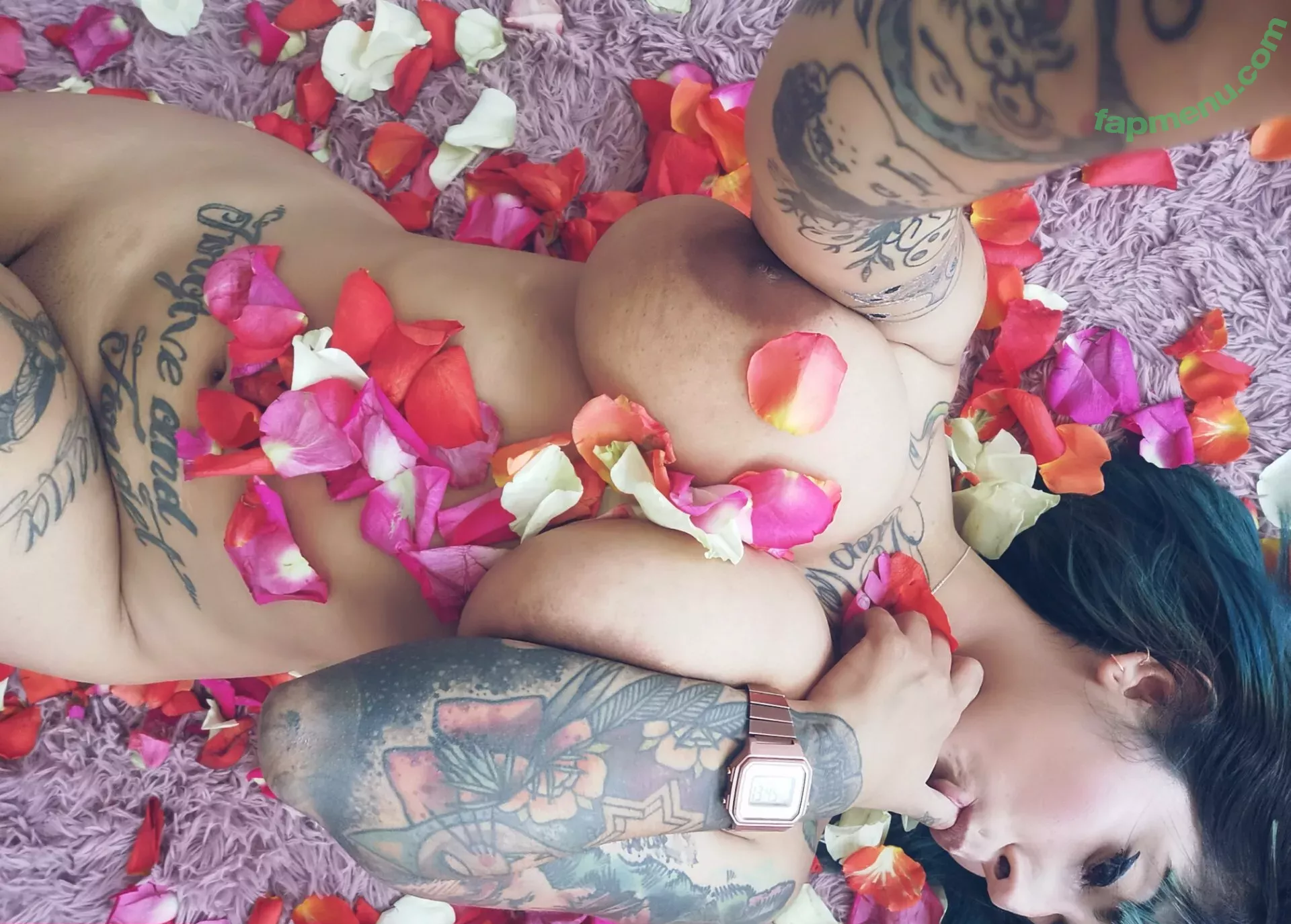 miaumiloucb nude photo #0018 (miaumiloucb)