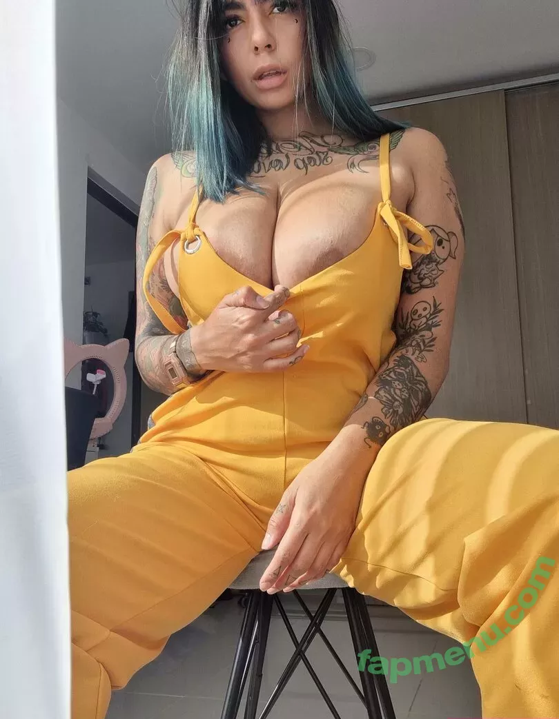 miaumiloucb nude photo #0065 (miaumiloucb)