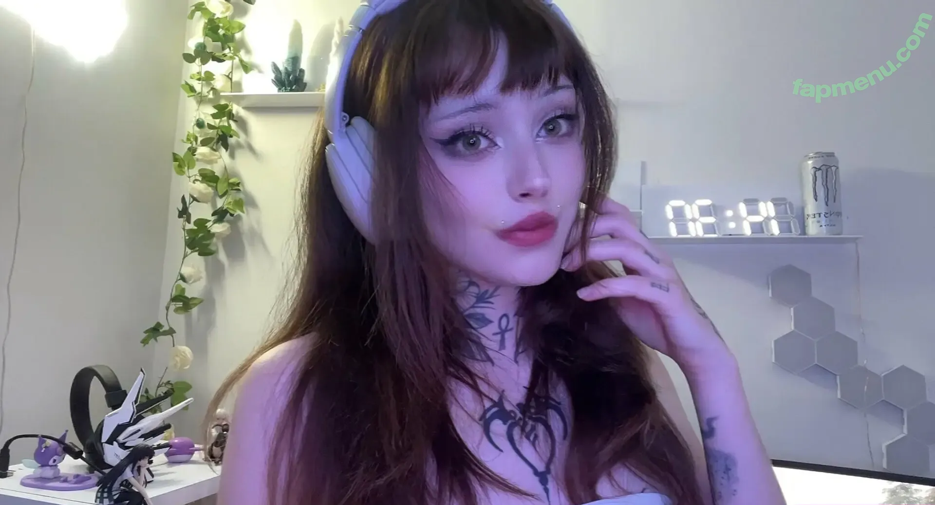 miaxnolanfree nude photo #0139 (miaxnolan)