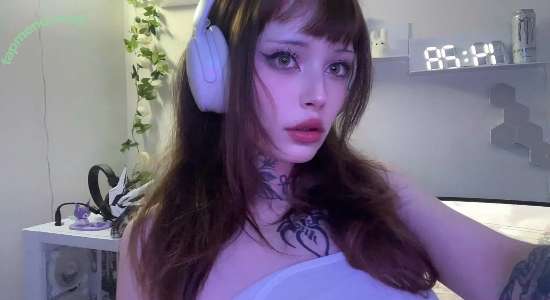 miaxnolanfree nude photo #0144 (miaxnolan)