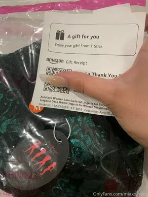 miaxo_xoxo / miapaid1 / miaxo_xox nude photo #0232