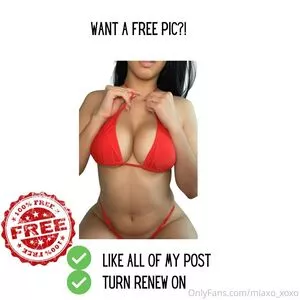 miaxo_xoxo / miapaid1 / miaxo_xox nude photo #0385