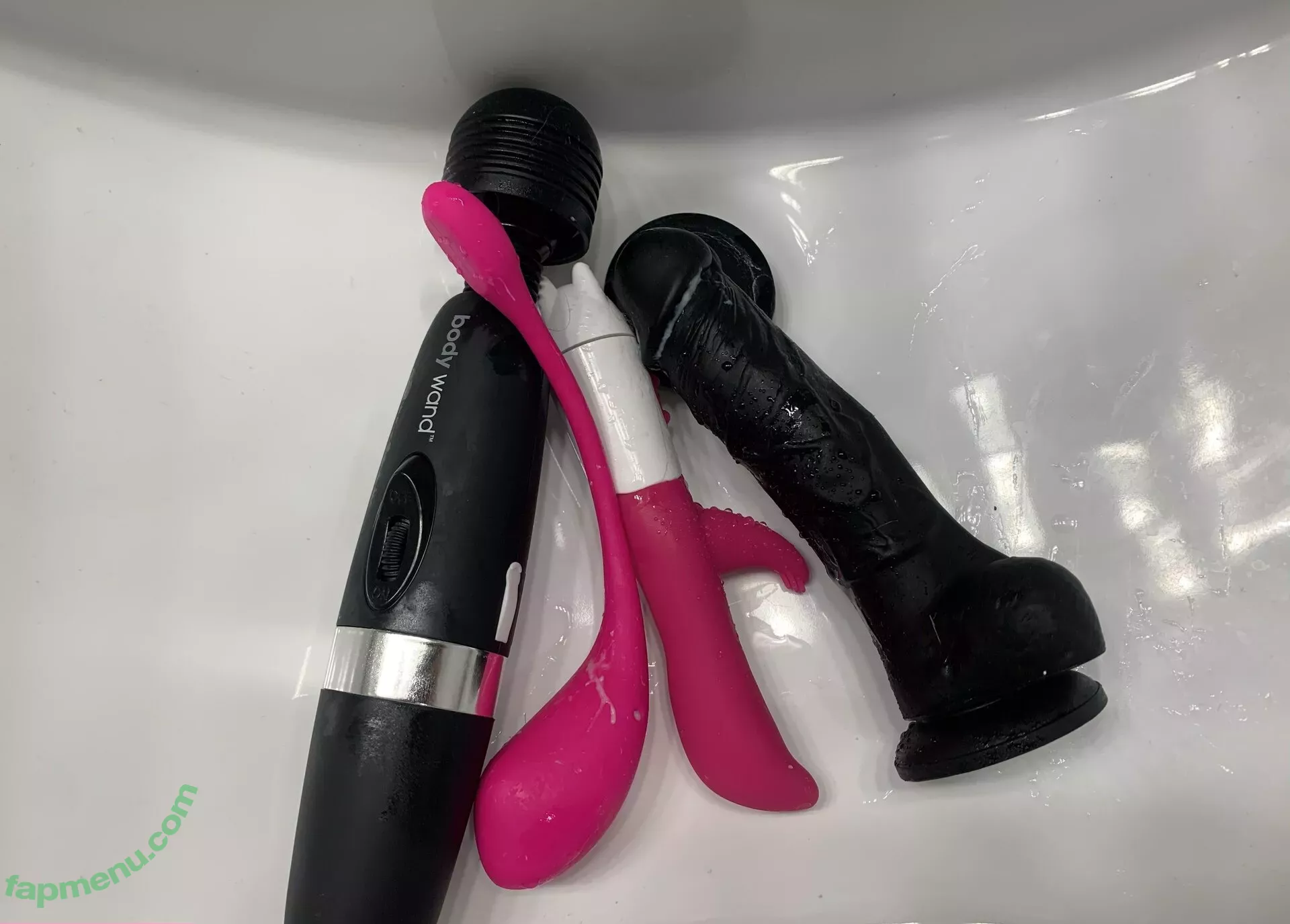 miaxo_xoxo nude photo #0186 (miapaid1 / miaxo_xox)