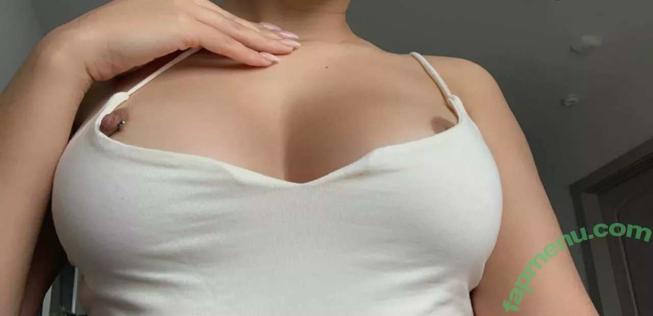 miaxo_xoxo nude photo #0342 (miapaid1 / miaxo_xox)