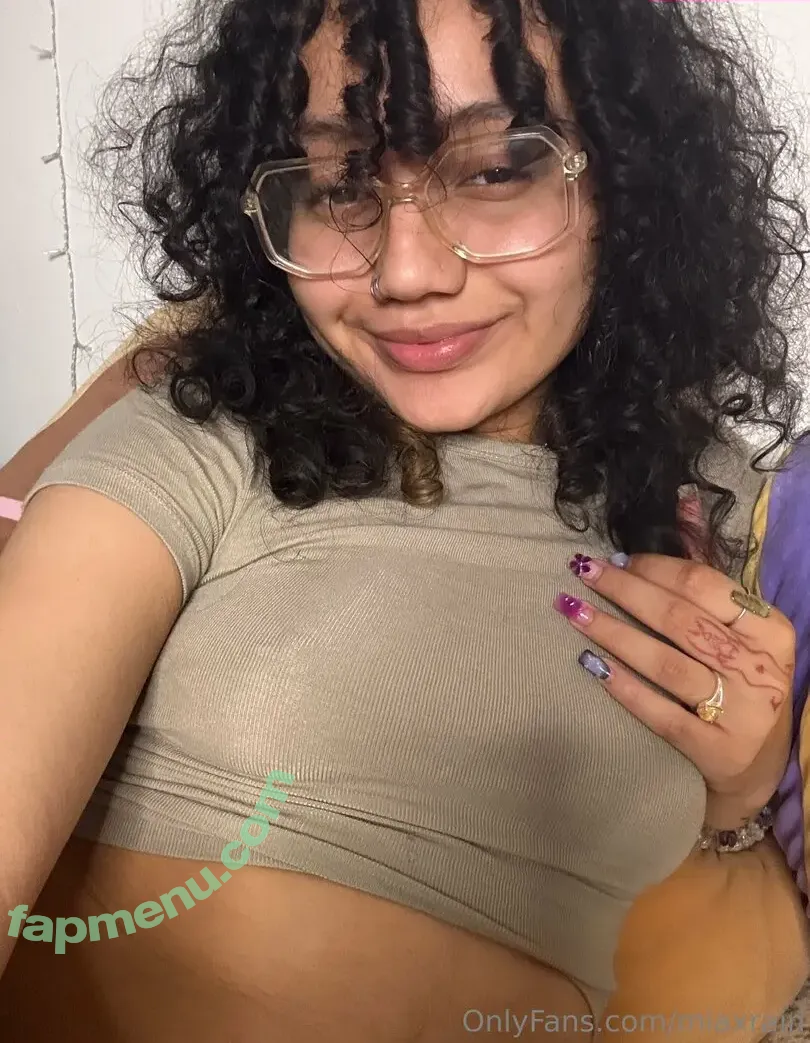 miaxrain nude photo #0033 (miaxrain)