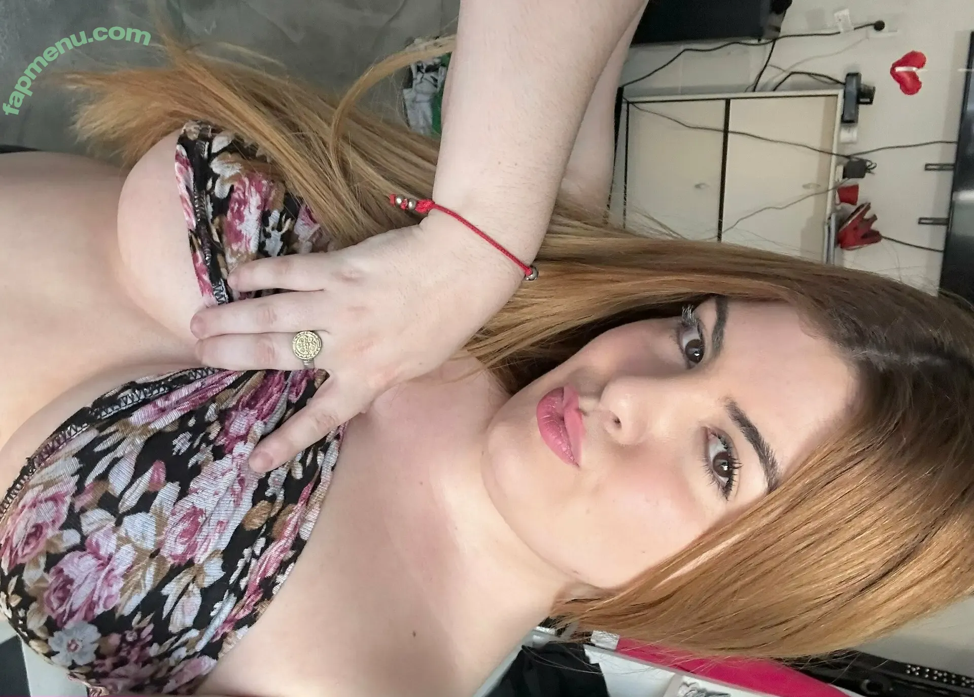 micaelababy1 nude photo #0012 (micaelababy1)