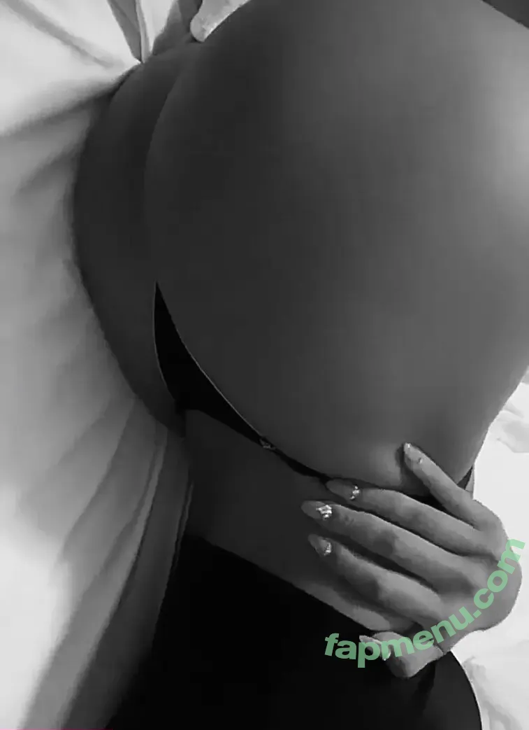 micaelababy1 nude photo #0021 (micaelababy1)