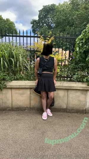  nude photo #0001