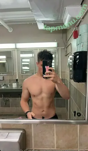 michaeldoherty / itsmichaeldoherty nude photo #0003